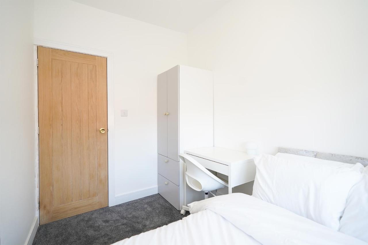 Charlotte House, Entire Private House, Close To City Centre, Wifi Шефилд Экстерьер фото